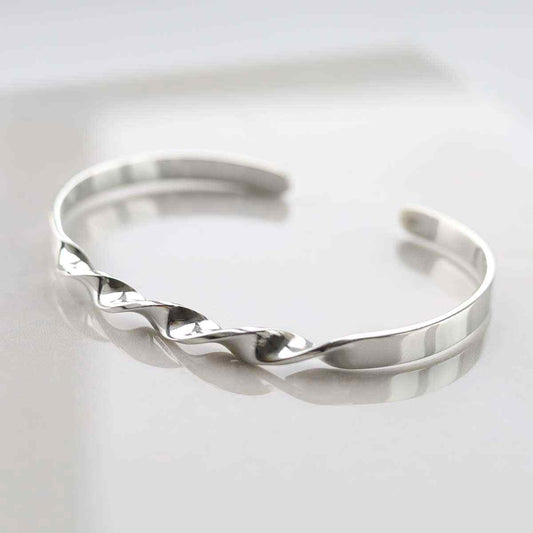 MR1117 STERLING SILVER HELIX CUFF BANGLE 3
