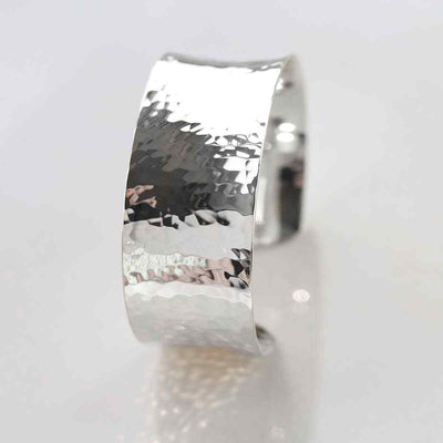 MP07 STERLING SILVER ROMAN CUFF BANGLE 1
