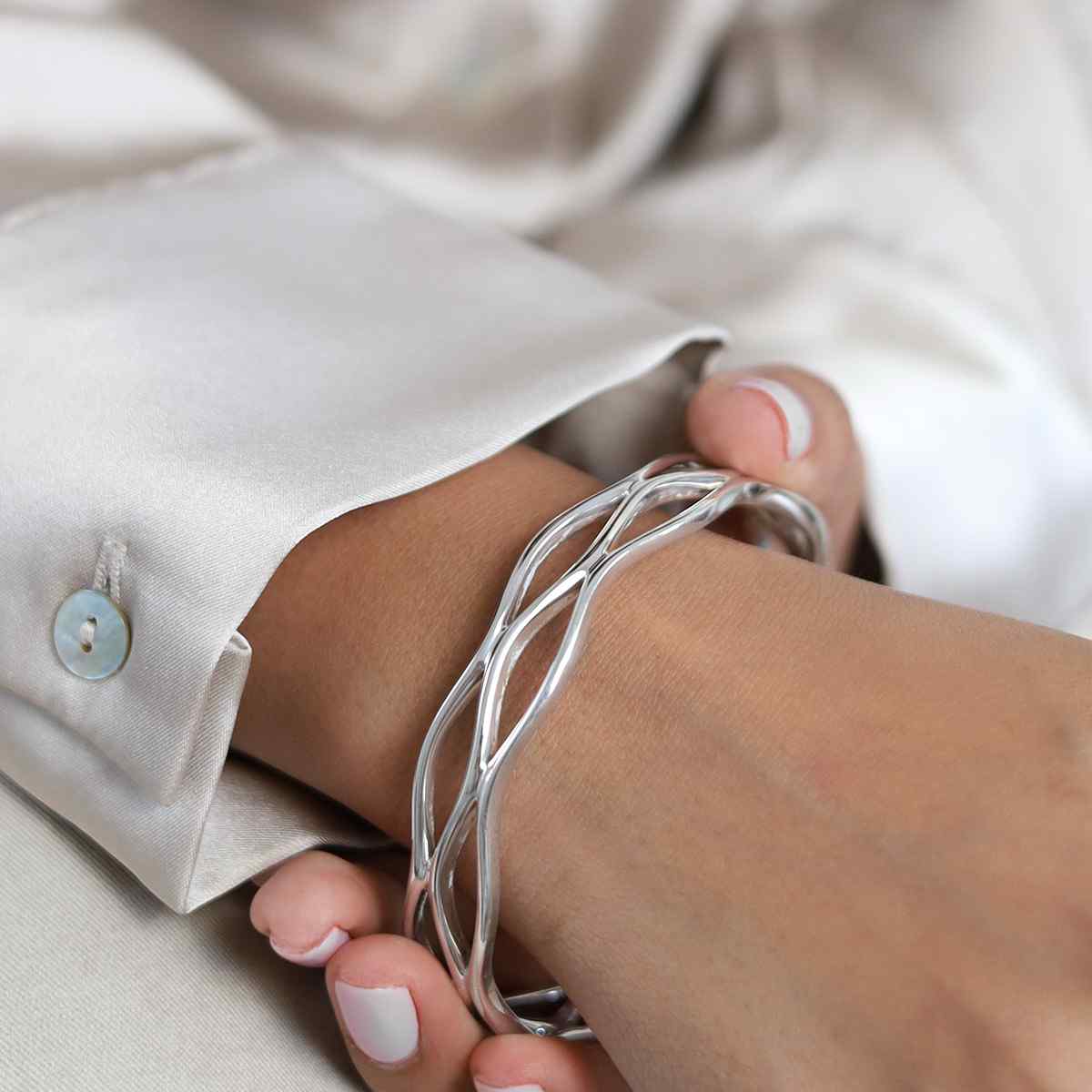 Sterling Silver Lattice Bangle