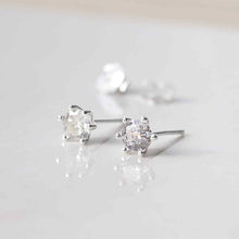 ML771 STERLING SILVER CUBIC ZIRCONIA STUD EARRINGS 2
