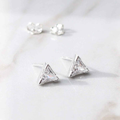 ML773 STERLING SILVER CUBIC ZIRCONIA TRIANGLE STUD EARRINGS 3