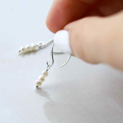 ML793 STERLING SILVER TRIPLE PEARL DROP EARRINGS 3