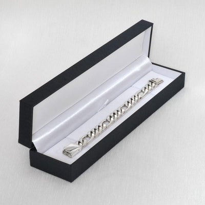 BIG BRACELET IN BOX 900X900