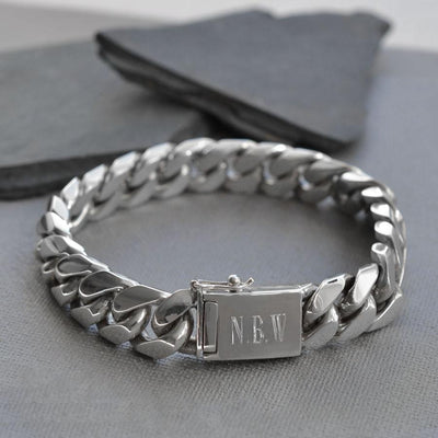 BIG BRACELET 2 900x900 copy