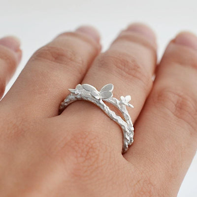 MB111R STERLINGSILVERBUTTERFLYANDTWIGRING 001