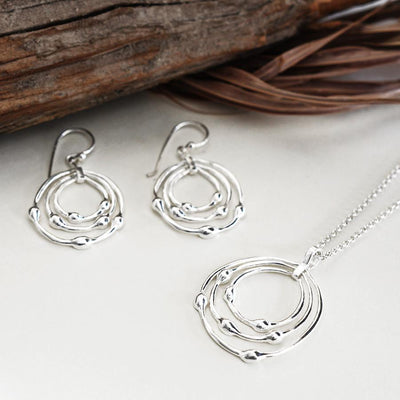 MB114E STERLINGSILVERLIQUIDLOOPSEARRINGS 005