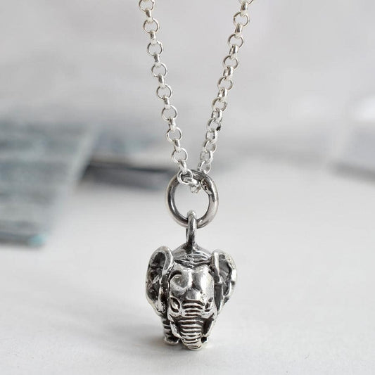 MC206P STERLINGSILVERELEPHANTNECKLACE 001