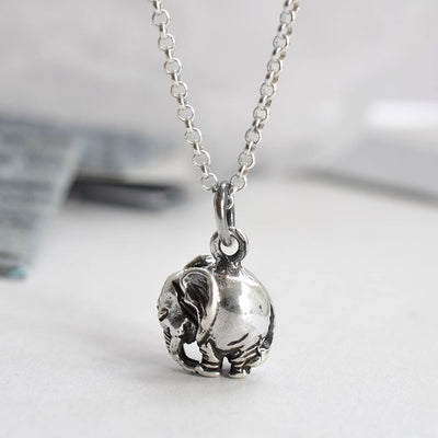 MC206P STERLINGSILVERELEPHANTNECKLACE 002