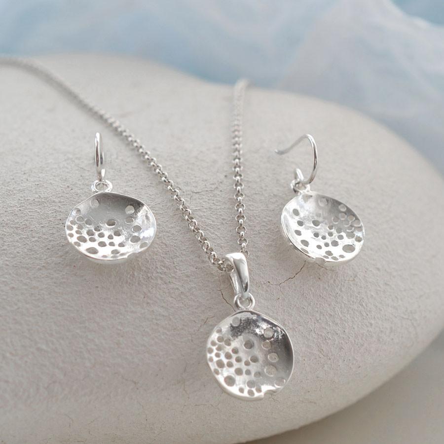 Sterling Silver Bubble Dish Necklace