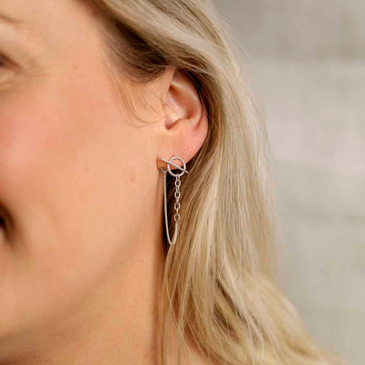 ML803 Sterling Silver Circle and Bar Chain Stud Earrings Model