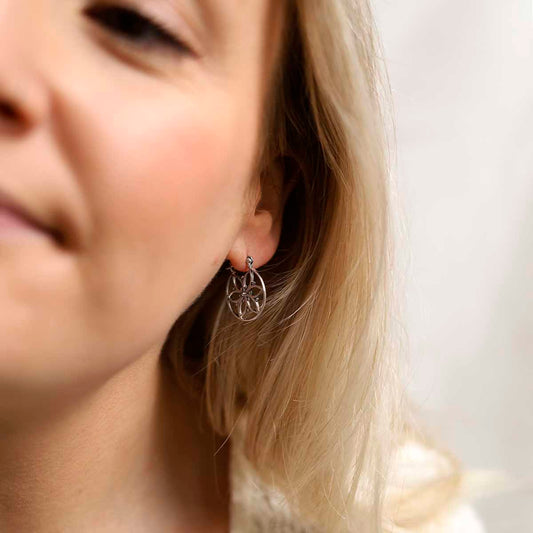 ML802 Sterling Silver Flora Hoop Earrings Model