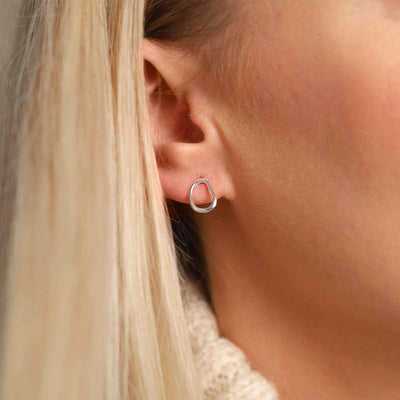 ML827 Sterling Silver Asymmetric Oval Stud Earrings Model