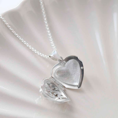 MR1111 Sterling Silver Fleur De Lis Locket 3