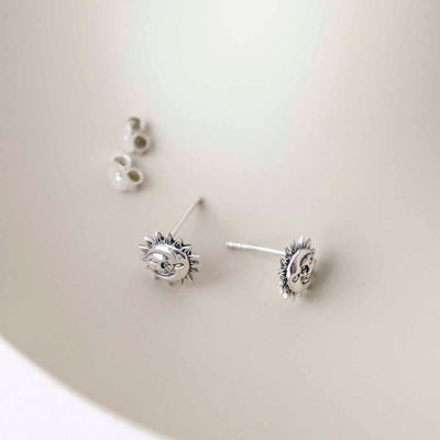 ML772 Sterling Silver Sun and Moon Stud Earrings 4