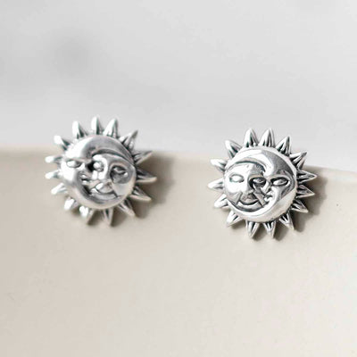 ML772 Sterling Silver Sun and Moon Stud Earrings 3