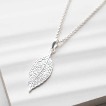 MZB137 Sterling Silver New Leaf Necklace