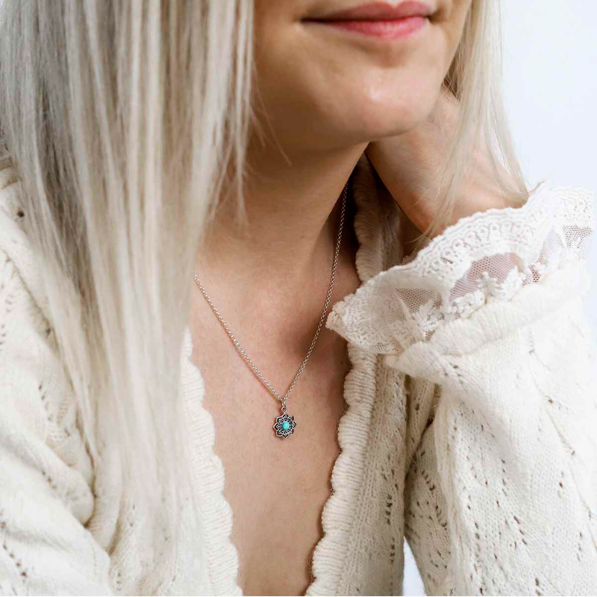 Sterling Silver Turquoise Moroccan Flower Necklace