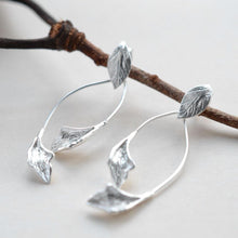 MJ0312E Silver Falling Leaves Earrings