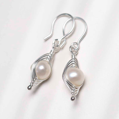 ML801 Sterling Silver Pearl Wire Dangly Earrings 2