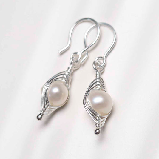 ML801 Sterling Silver Pearl Wire Dangly Earrings 2