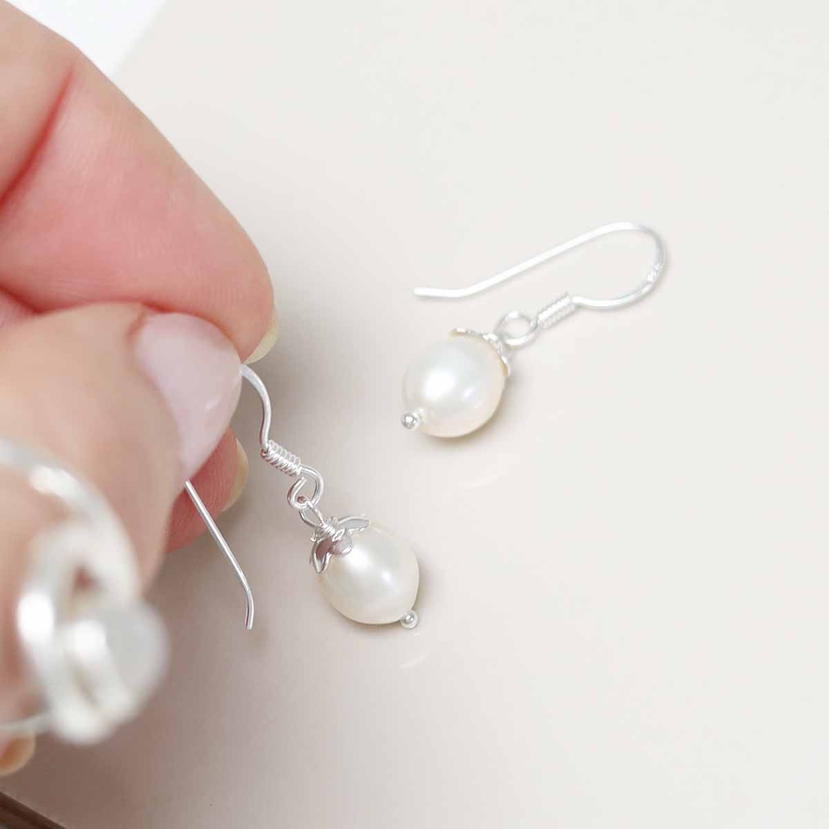 Sterling Silver Dew Drop Pearl Dangly Earrings