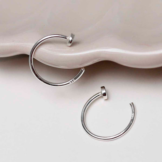 ML921 Sterling Silver Nail Hoop Threader 1