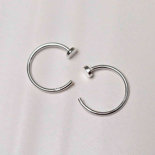 ML921 Sterling Silver Nail Hoop Threader 2 1