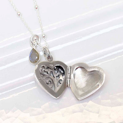 MR1112 Sterling Silver Forget Me Not Locket 3