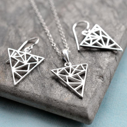 MJ0304S Silver Geometric Triangle Set 1 97b26c93 37cb 4db6 a82b 1c77756f7e21