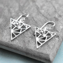 MJ0304E Silver Geometric Triangle Earrings 2