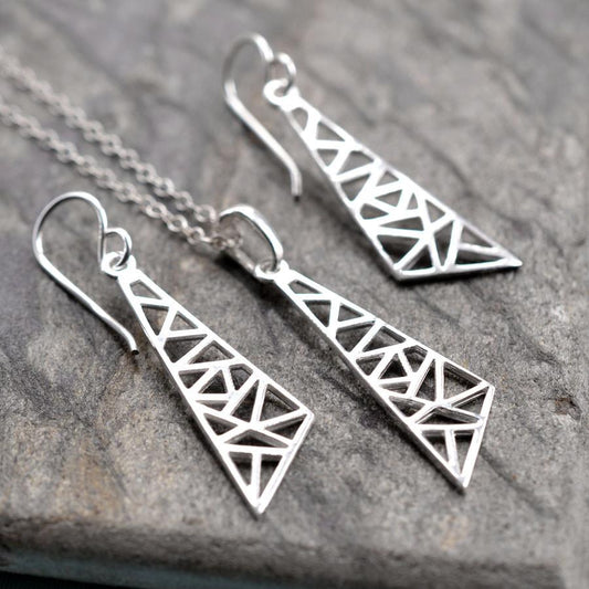 MJ0283S Silver Geometric Drop Triangle Set 1 9bf56dfb 4a12 4c22 8bf1 168ff15f7f5b
