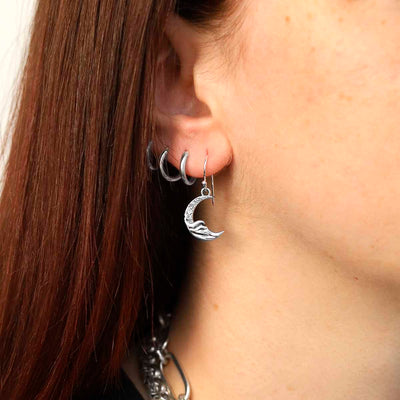 MZB140 Sterling Silver Lunar Earrings Model