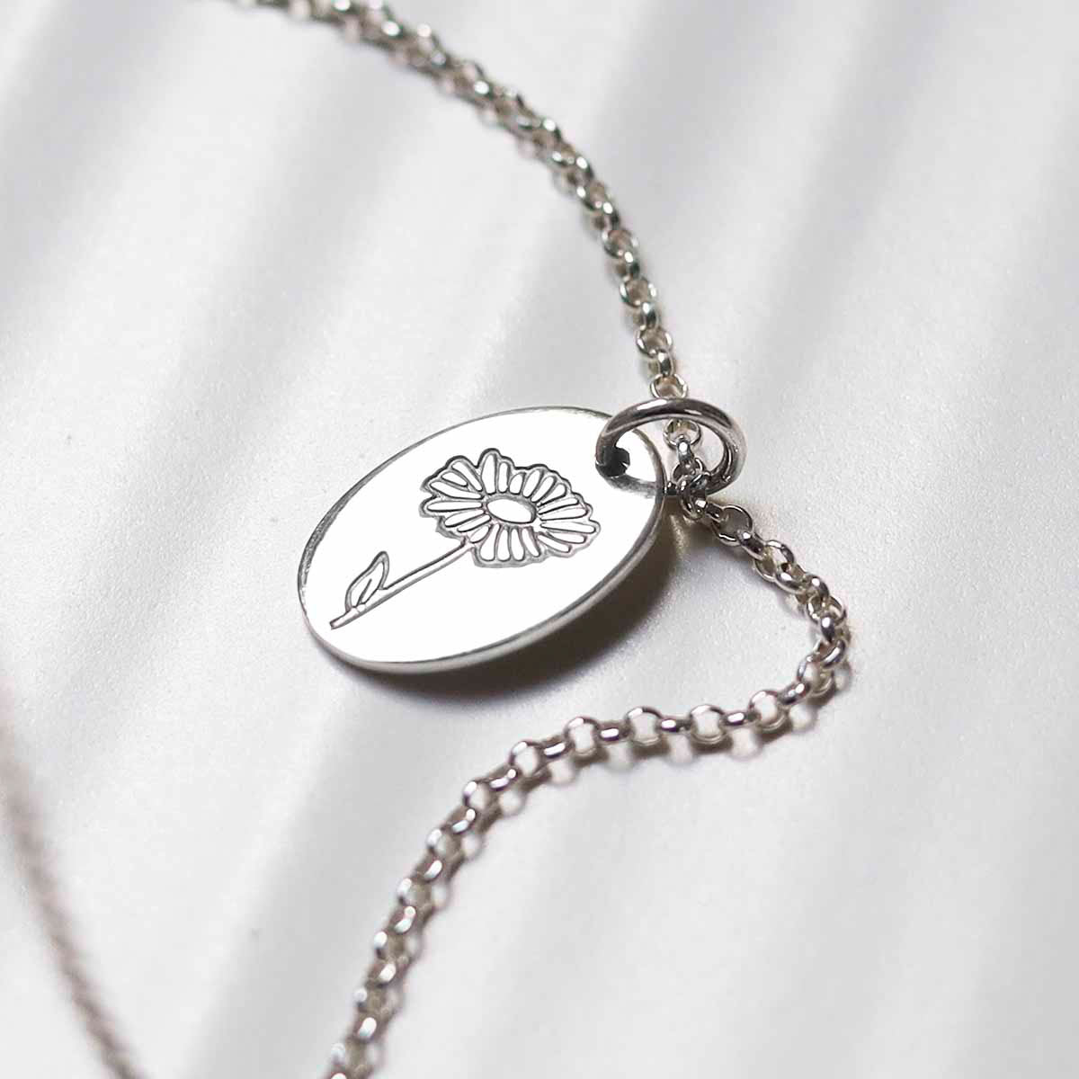 Sterling Silver April Birth Flower Necklace
