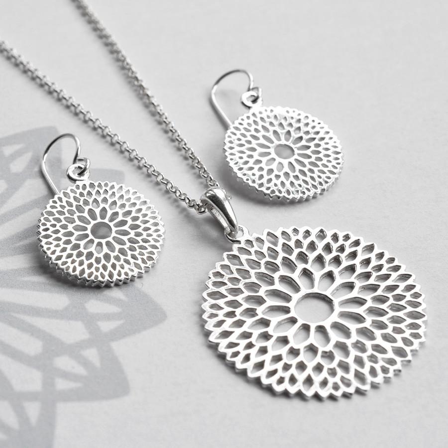 Silver Chrysanthemum Jewellery Set
