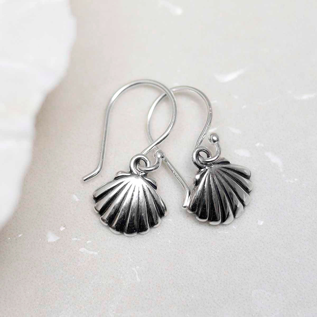 Sterling Silver Clam Shell Dangly Earrings