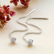 ME501 Sterling Silver Petite Knot Threader Earrings 2