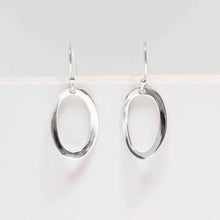 ML849L Sterling Silver Oval Ripple Earrings 3