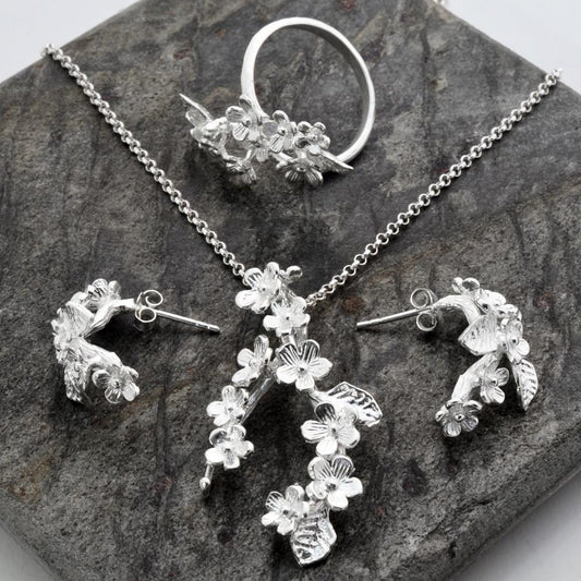 MJ0142S Silver Forget Me Not Cluster Set 3 3b59cd77 6344 4859 adbb 17103f30ff09