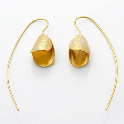 MA027EG GOLDSNOWDROPEARRINGS 001