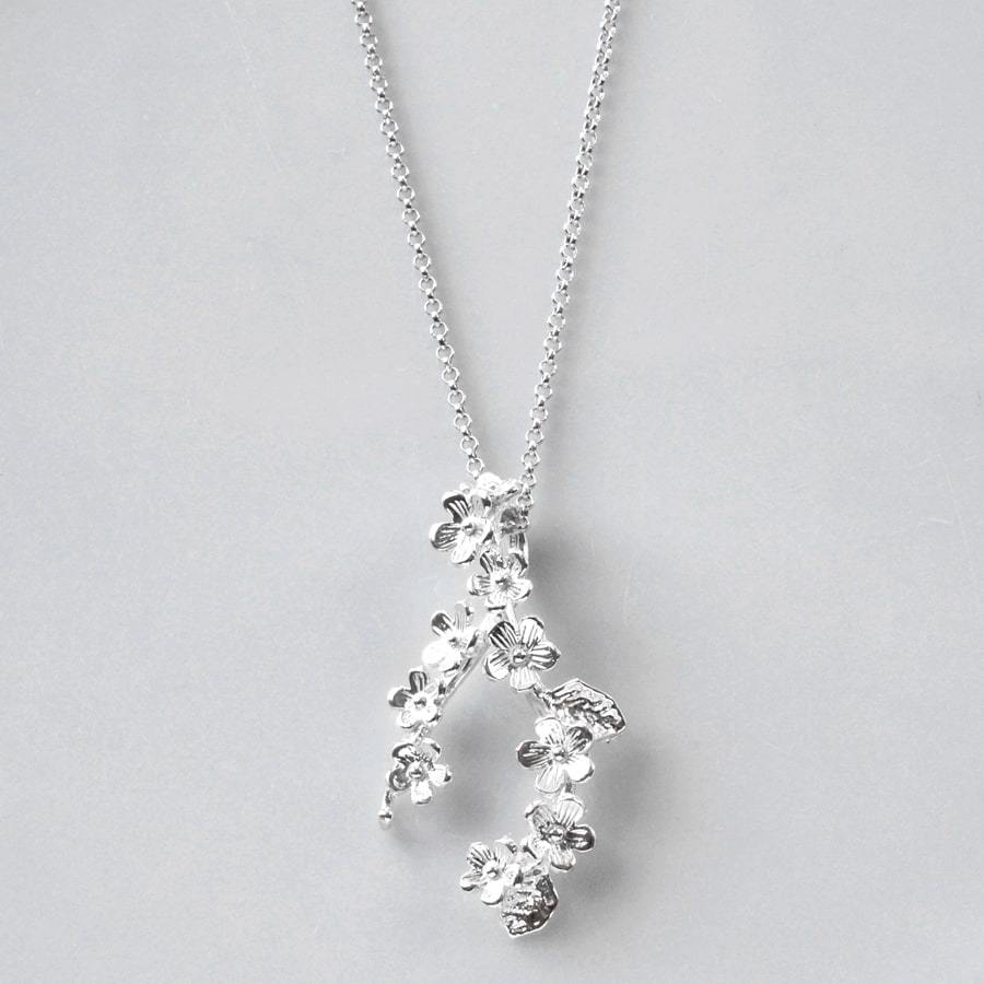 Sterling Silver Forget Me Not Cluster Necklace