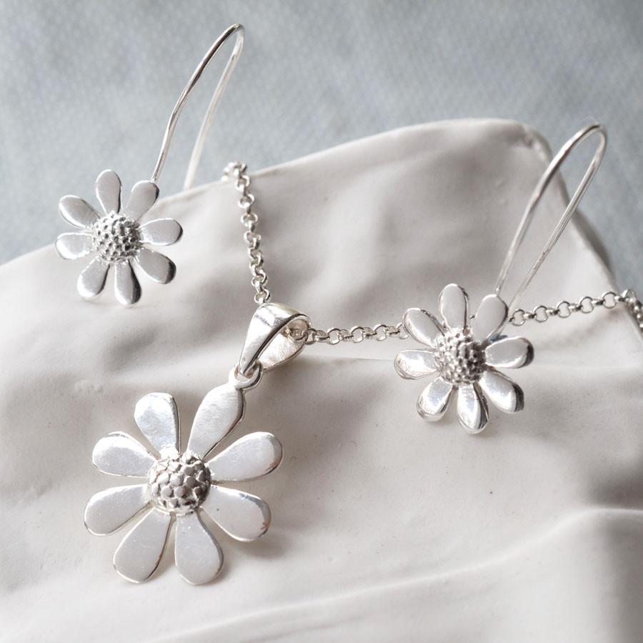 Silver Contemporary Daisy Jewellery Set