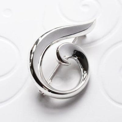MC179B SPIRALBROOCH 003