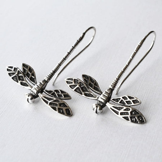 MC160E SILVERDRAGONFLYEARRINGS 006