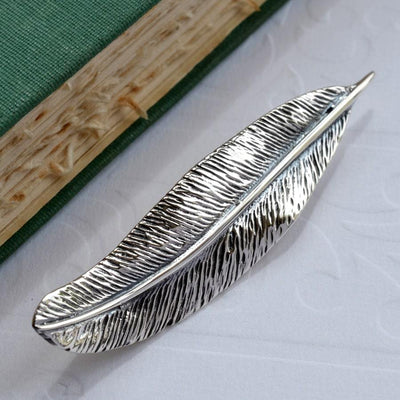MC175B SILVERFEATHERBROOCH 002