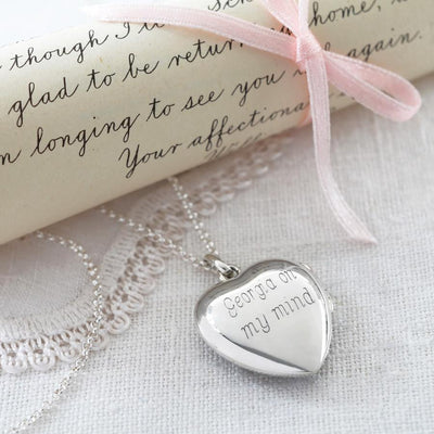 HEART LOCKET 900X900