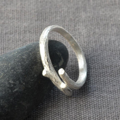 MJ0070 TWIG RING 1