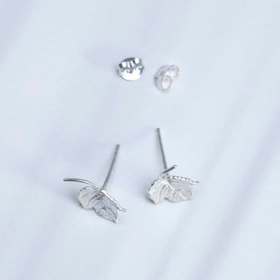 MB203_Sterling Silver Ivy Leaf Stud Earrings_new 2
