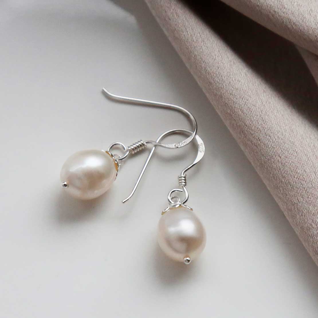 Sterling Silver Dew Drop Pearl Dangly Earrings