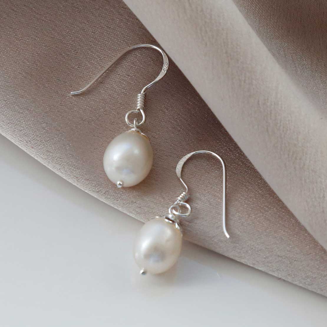 Sterling Silver Dew Drop Pearl Dangly Earrings