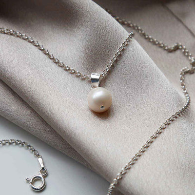 Sterling Silver Round Pearl Pendant Necklace